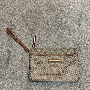 Tommy Hilfiger Clutch Purse